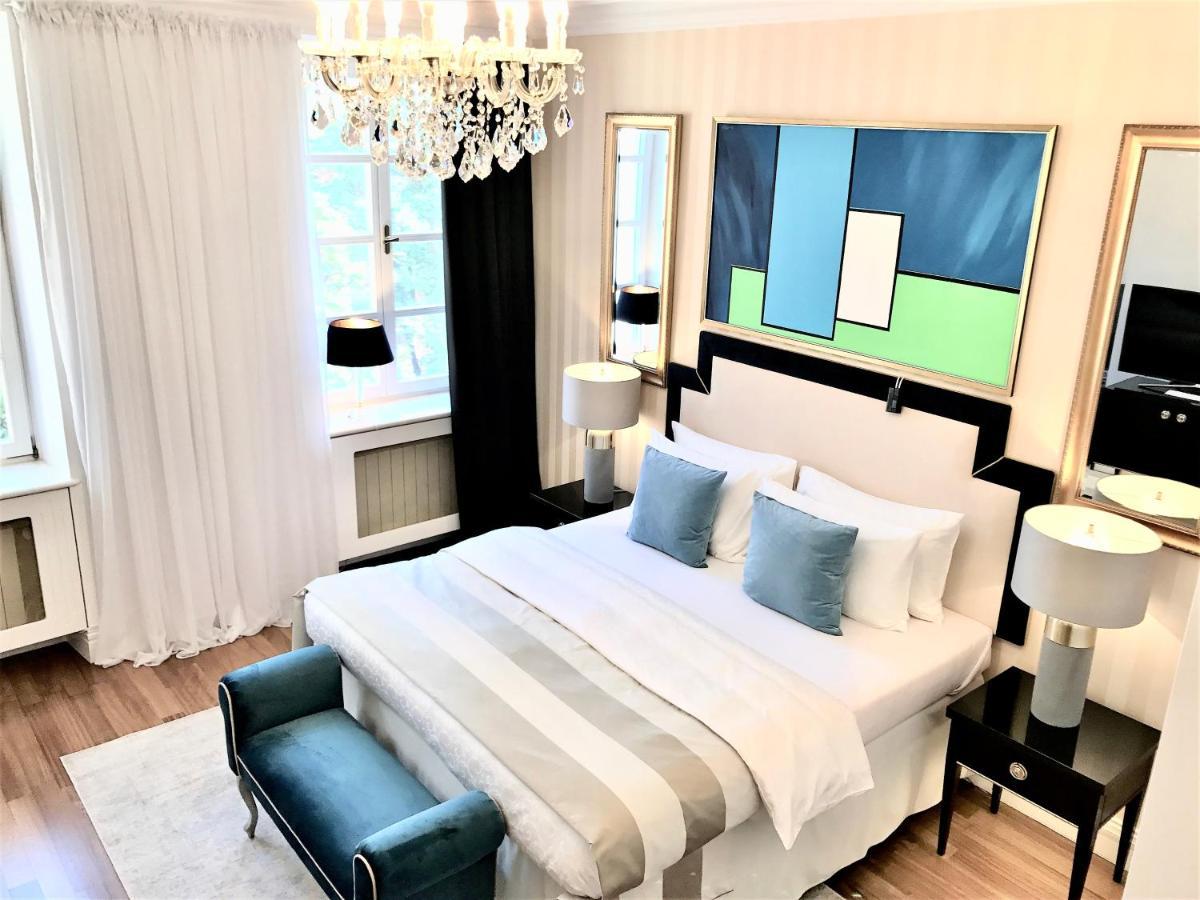 Luxury & Mondrian Market Square Ii Aparthotel