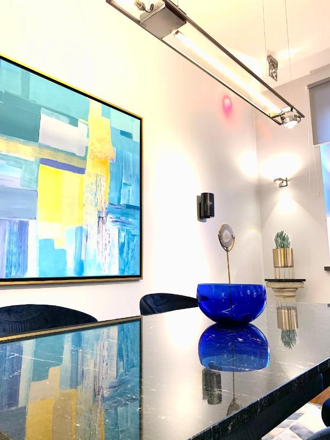 Luxury & Mondrian Market Square Ii Aparthotel