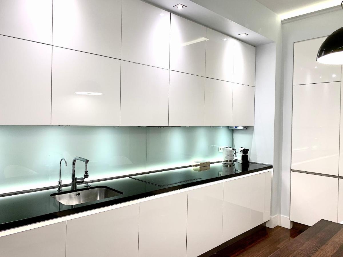 Luxury & Mondrian Market Square Ii Hotel apartamentowy Warszawa
